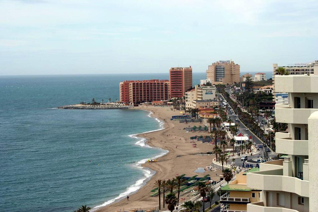 "Vive Benal Beach" Estudios Con Vistas Al Parque Acuatico Benalmádena Eksteriør billede