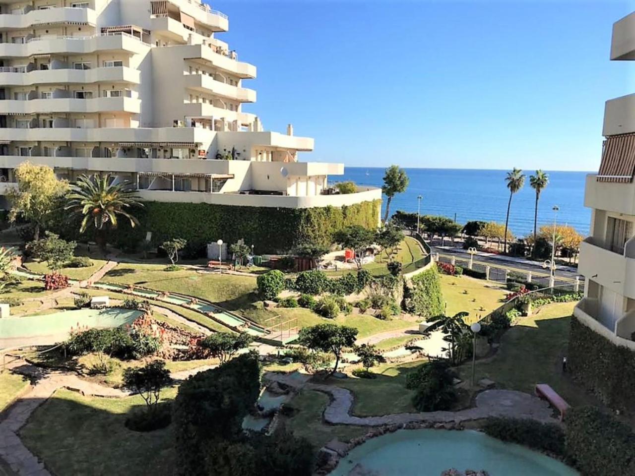 "Vive Benal Beach" Estudios Con Vistas Al Parque Acuatico Benalmádena Eksteriør billede