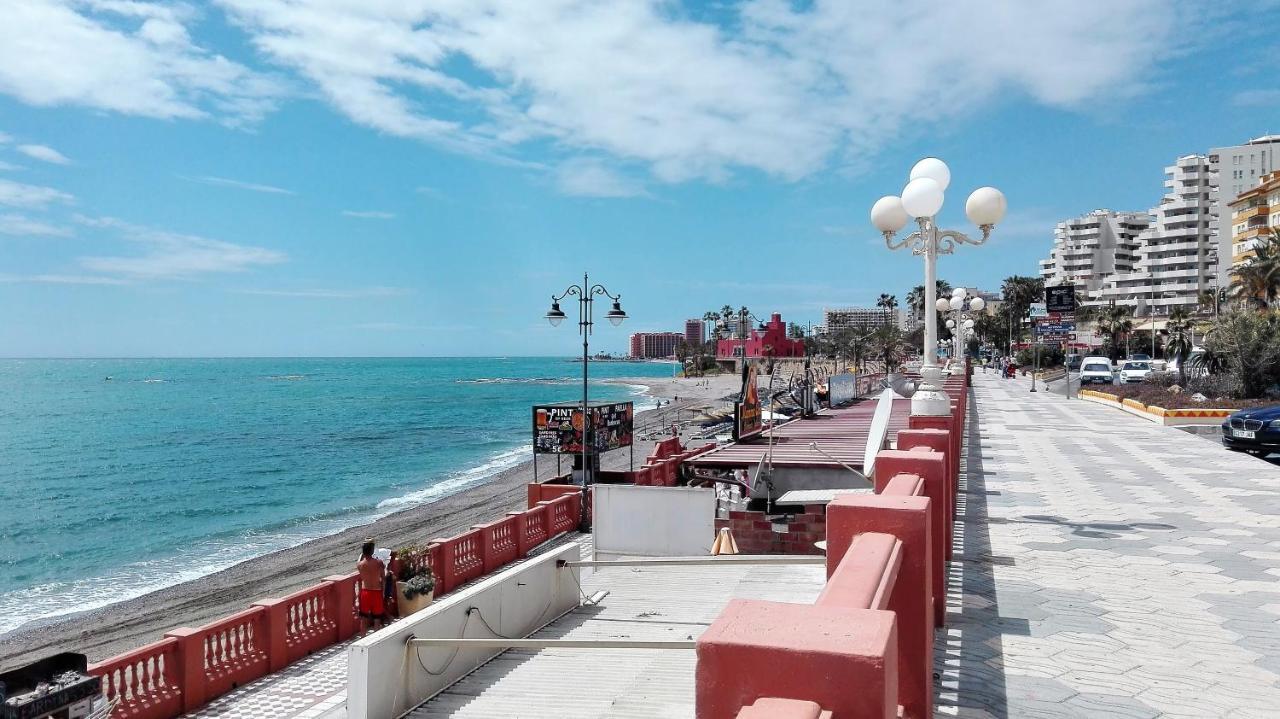 "Vive Benal Beach" Estudios Con Vistas Al Parque Acuatico Benalmádena Eksteriør billede